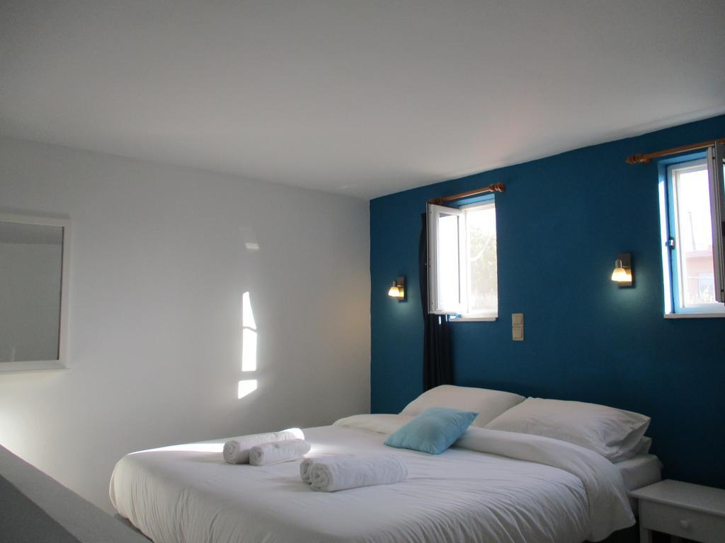 Theodosia Studios Kalathas Room photo